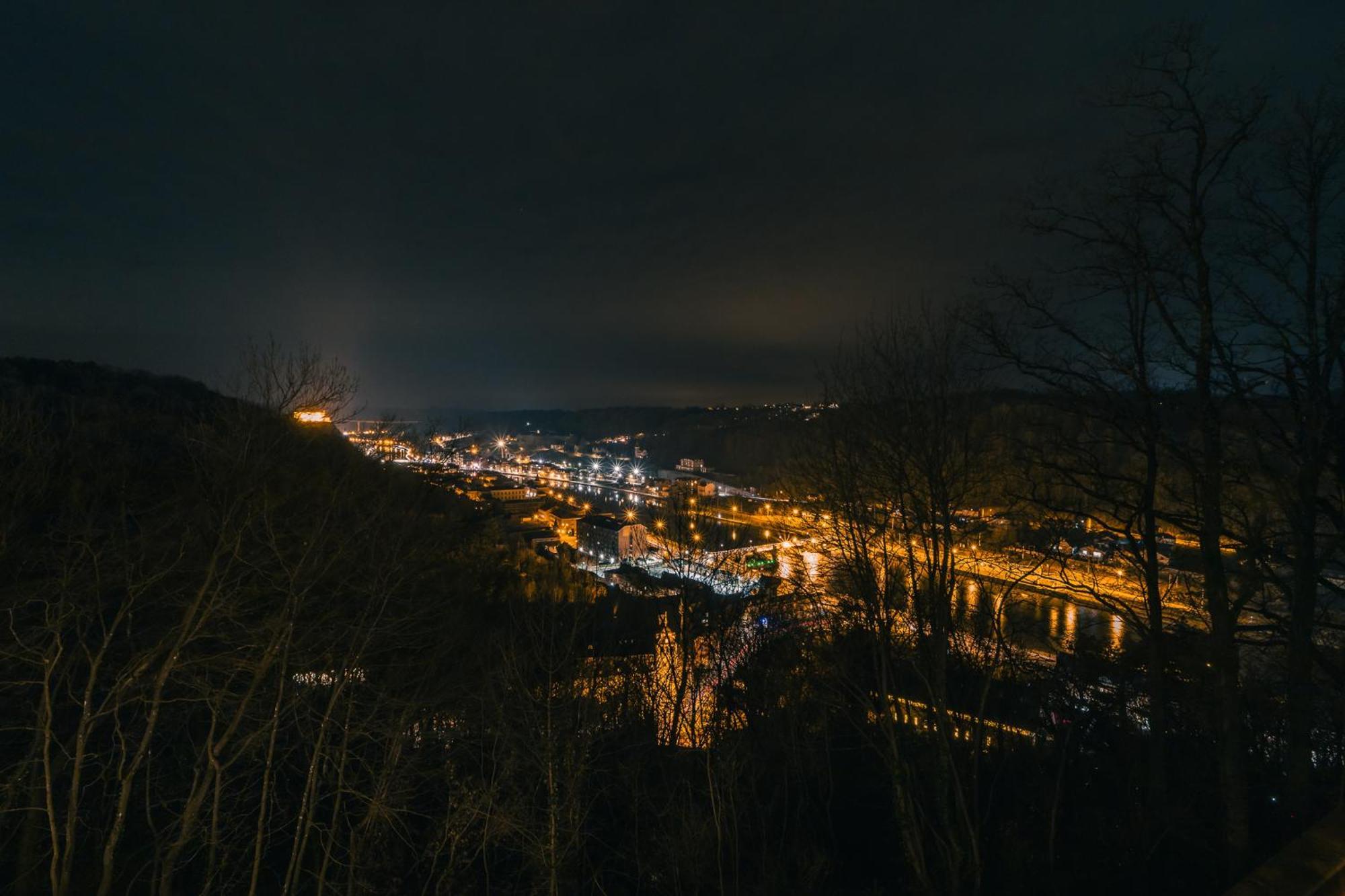 Unique W/ Amazing View & Private Wellness * Dinant